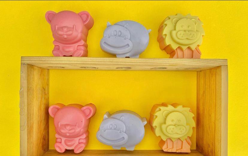 LittleEarth's Teddy Hippo Lion baby soaps are carefully handcrafted to suit the sensitive skin of your precious little baby. This soap will gently cleanse your baby’s skin while keeping it soft and supple.